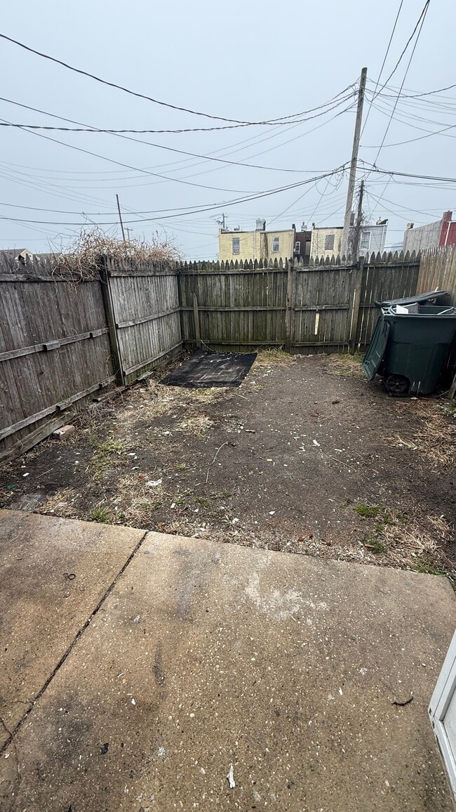 Building Photo - 1218 Drexel Ave