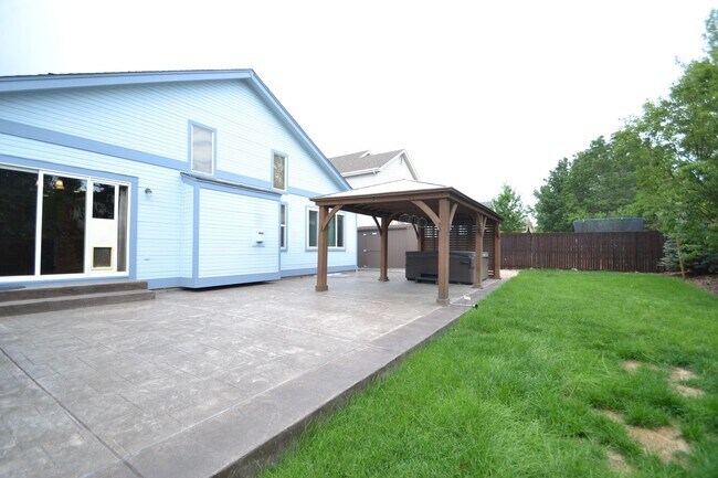 Building Photo - 4879 Jedediah Smith Rd