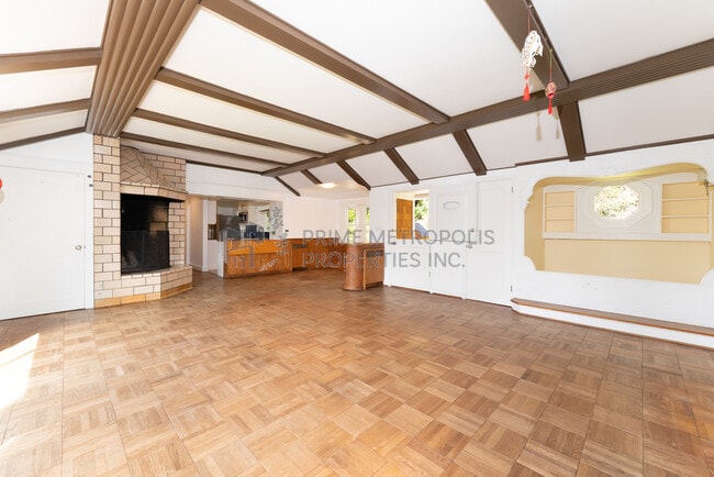 Building Photo - 7461 W Mercer Way