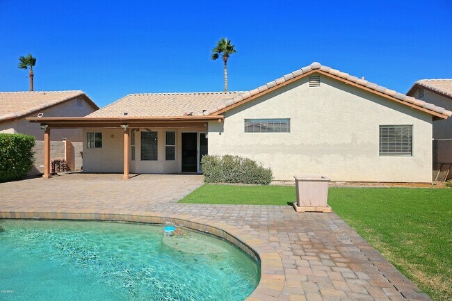 Building Photo - 8517 W Caribbean Ln