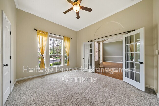 Building Photo - 8627 Magdalena Run