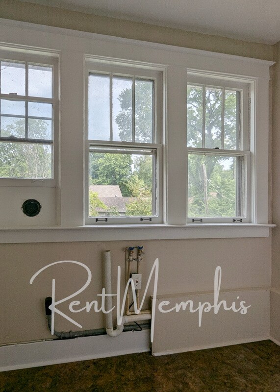 Building Photo - 1790 Tutwiler Ave