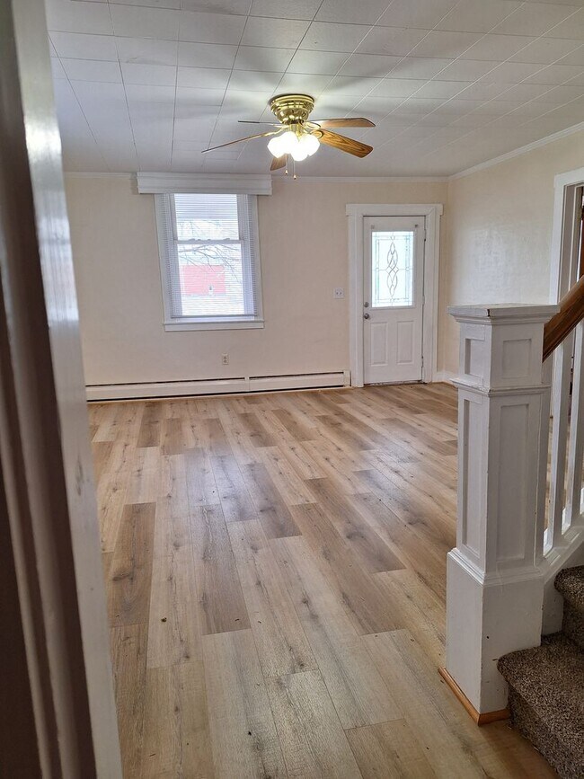 Building Photo - Beautiful 4 Bedroom House in Minster