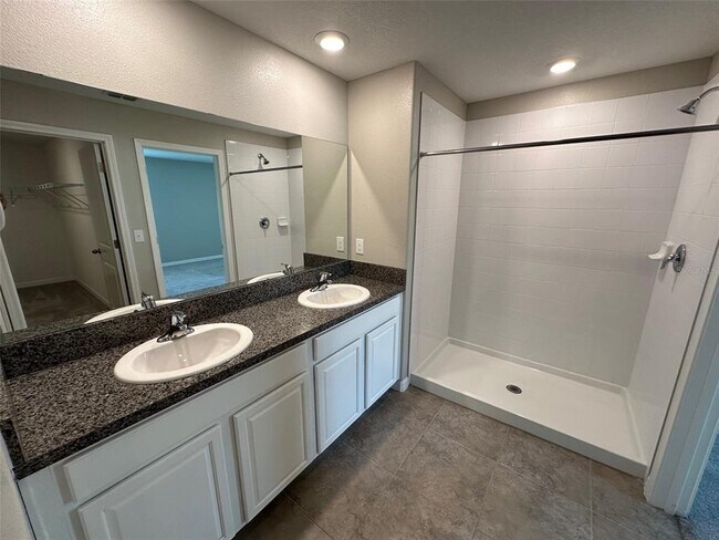 Building Photo - 15438 Wicked Strong St