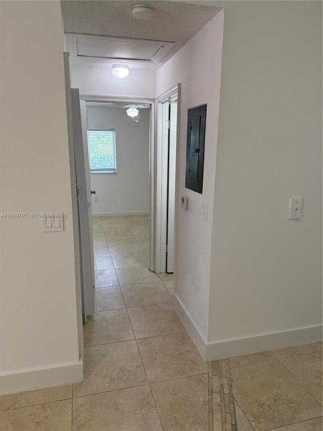Building Photo - 3600 N 56th Ave