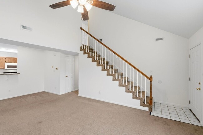 Building Photo - 5004-5006 Betty Jean Way