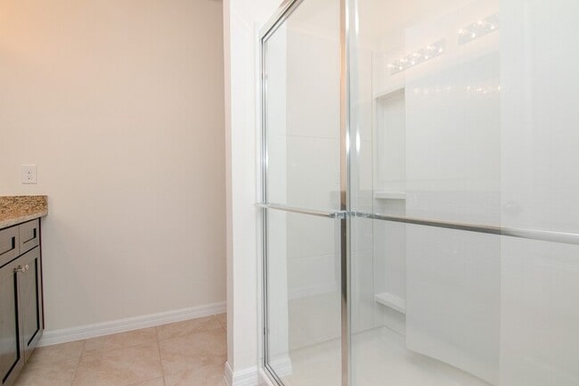 Building Photo - 4228 Looking Glass Pl