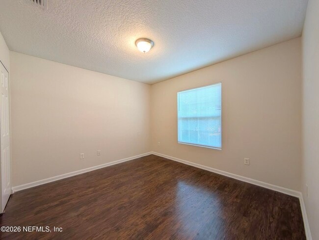 Building Photo - 5539 Windermere Dr