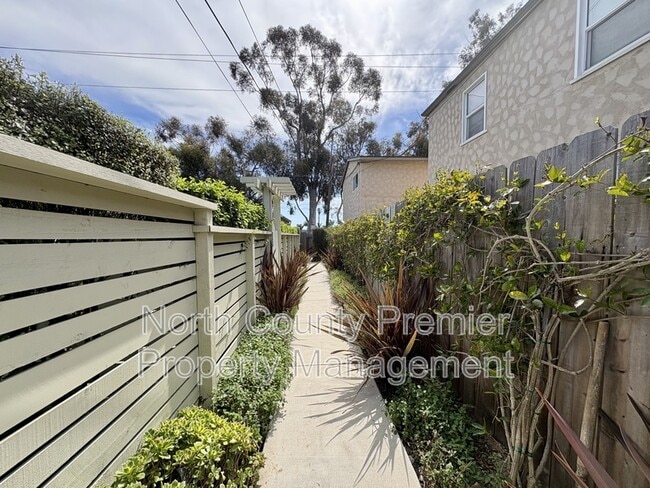 Building Photo - 2243 Garnet Ave