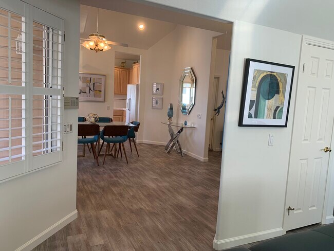 Living Room / TV Room looking into dining room - 7635 Draper Ave