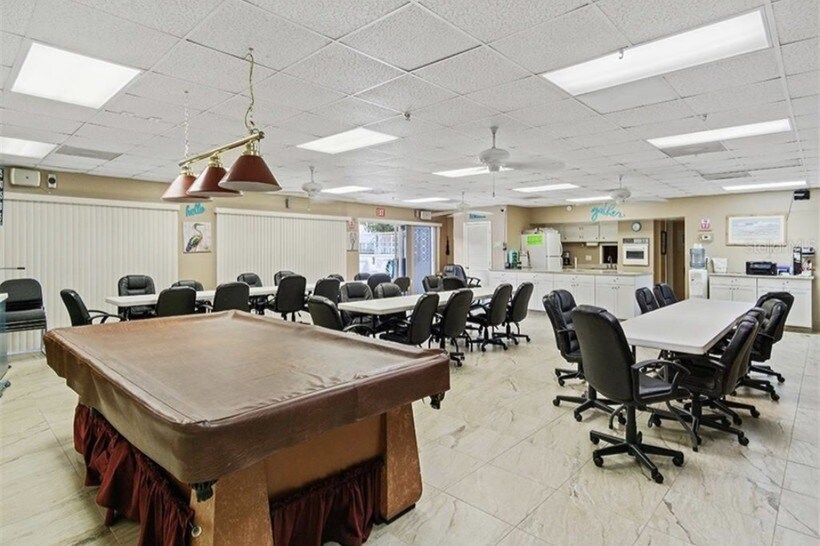 Club House - 4158 Tamiami Trl