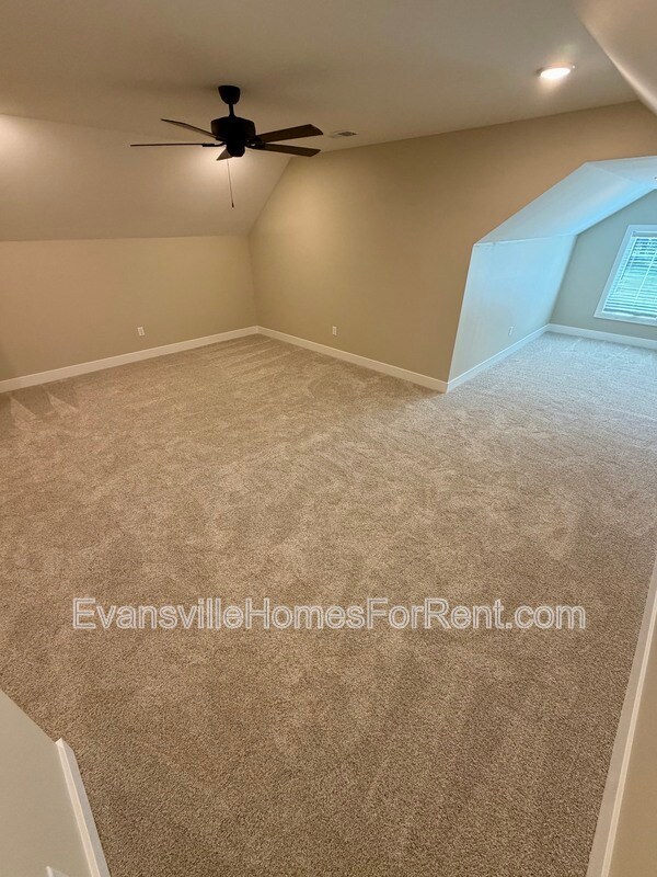 Building Photo - 4432 Violet Dr