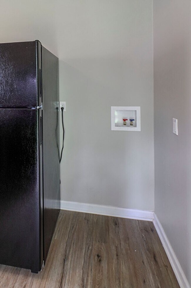 Building Photo - Newly updated 3 bedroom and 1 bathroom Ranch home in PRP