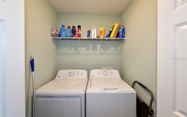 Building Photo - 17626 Gawthrop Dr