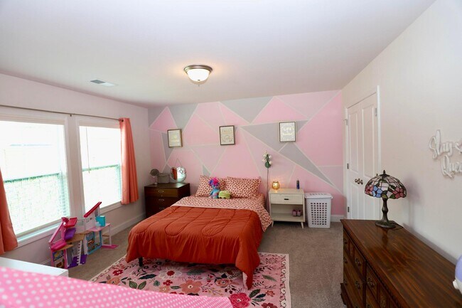 Building Photo - 835 Curlew Cir