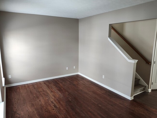 Building Photo - Beautifully maintained 4-bedroom, 2.5-bath over 2,200 sqft with a 2 car garage!