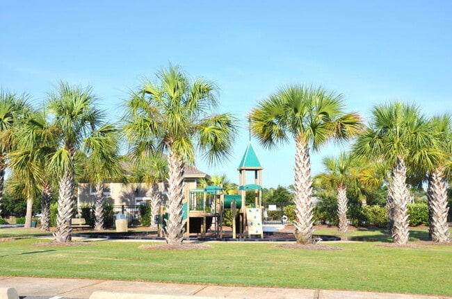 Building Photo - 8881 White Ibis Way