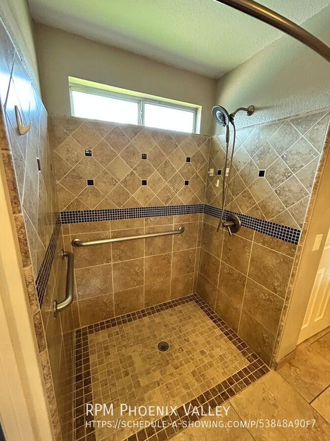 Building Photo - 3711 W Firehawk Dr