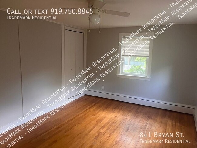 Building Photo - 841 Bryan St
