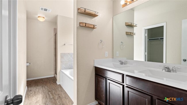 Building Photo - 5251 Honeyflower