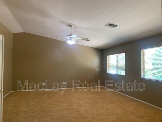 Building Photo - 3722 E Kimball Rd