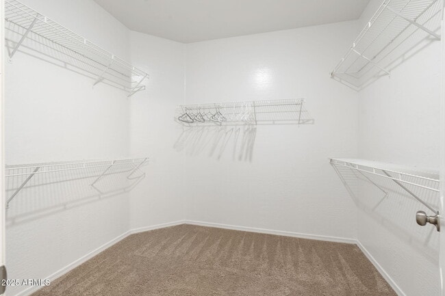 Building Photo - 17471 W Desert Sage Dr