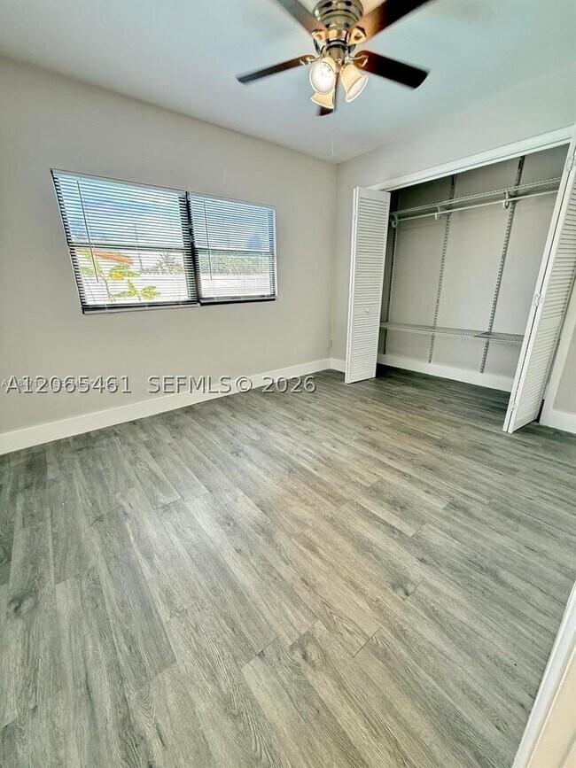 Building Photo - 2240 N 57th Ave