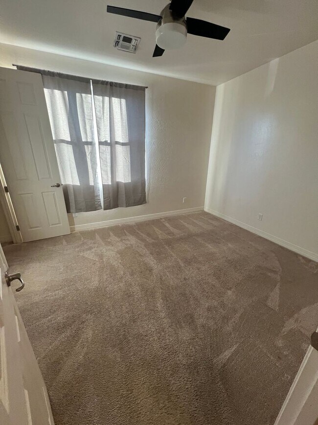 Building Photo - (LEASE PENDING) Presidio in the Pines - $3,125 - 3 Bed/2.5 Bath House with A/C