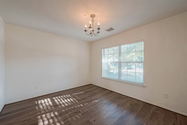Building Photo - 17210 Double Lilly Dr