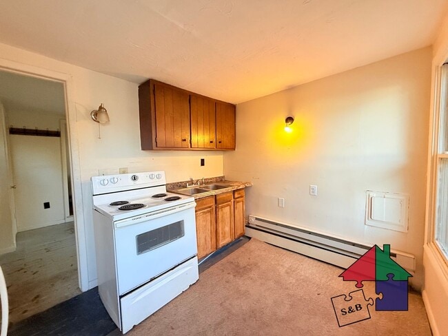 Building Photo - 4 Weaver Ln