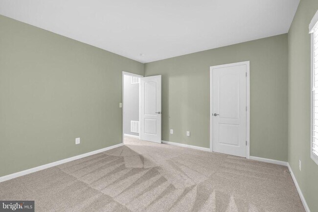 Building Photo - 40578 Sculpin Ct