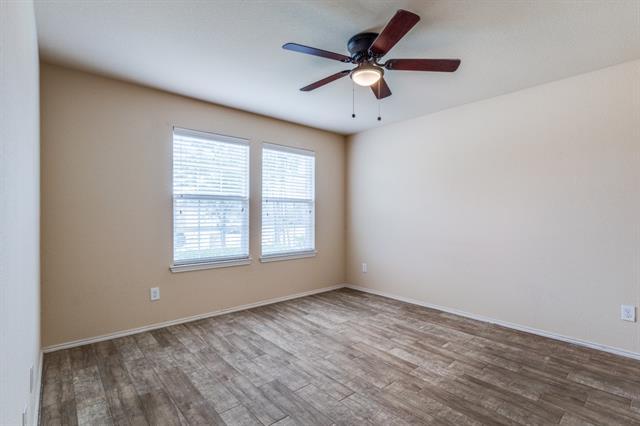 Building Photo - 325 Chalkstone Dr