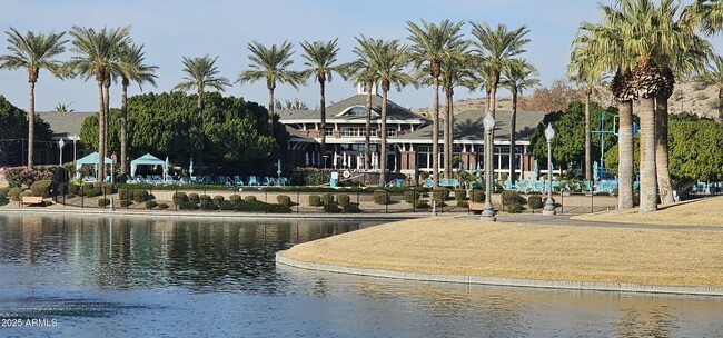 Building Photo - 17913 W Desert View Ln