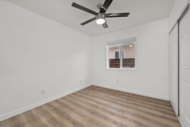 Building Photo - 6233-6235 Dorothy Drive