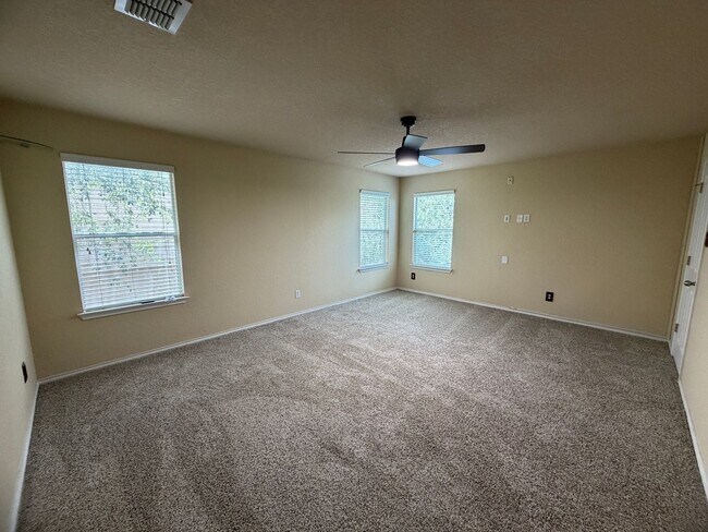 Building Photo - 9103 Rainbow Creek