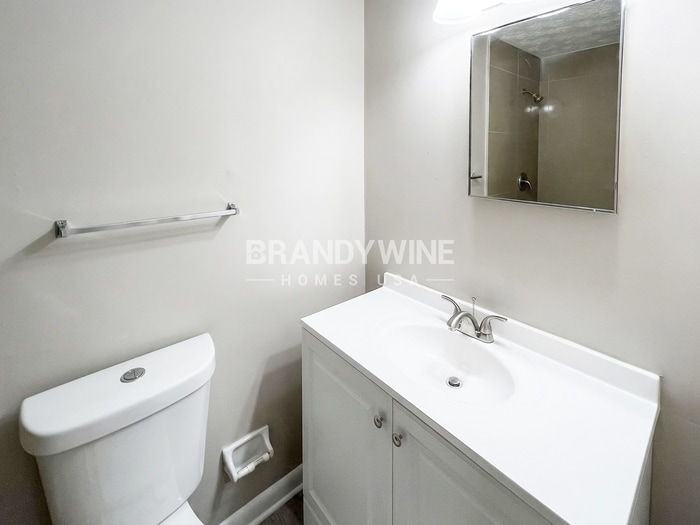 Building Photo - 8409 Red Holly Ln