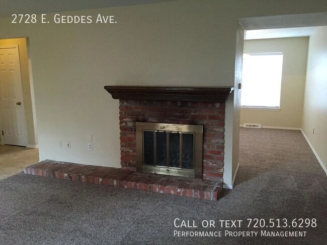 Building Photo - 2728 E Geddes Ave