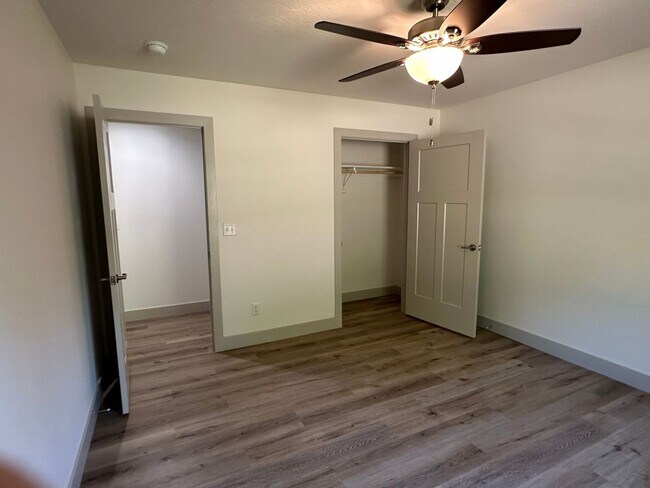 Building Photo - Now LEASING in Summit Pass! Available May 18, 2026!