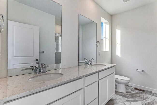 Building Photo - 1536 Sanitas Ln