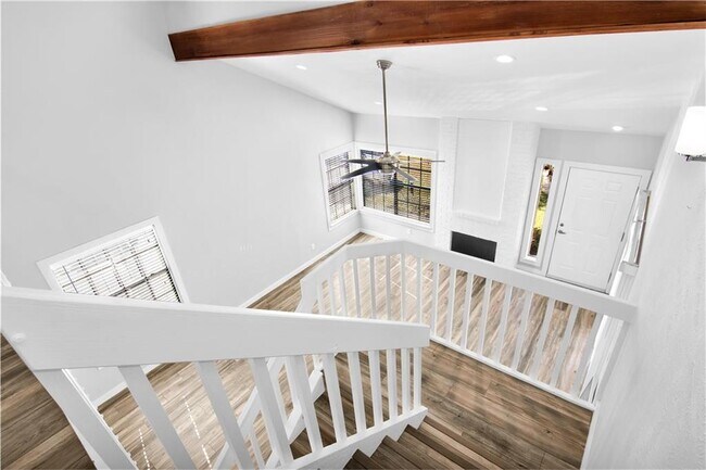 Building Photo - 1748 Ohlen Rd