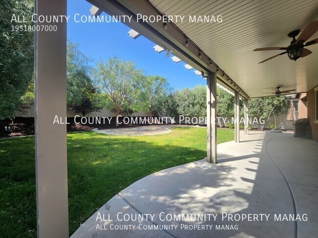 Building Photo - 25255 High Plains Ct