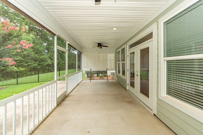 Building Photo - 2 Bedroom, 2 Bathroom Home in Cresswind 55+ - Summerville