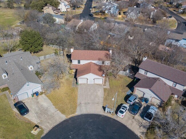 Building Photo - 9203 Kempler Dr