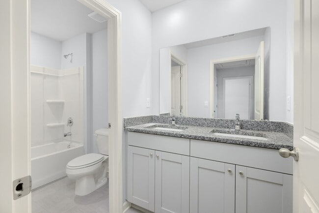 Building Photo - 4 bedroom, 2.5 bath built in 2025 by DR Horton in Byhalia