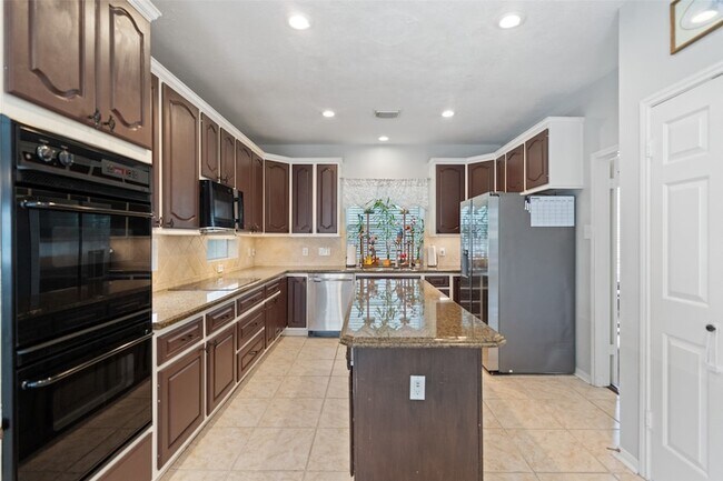 Building Photo - 3714 Cedar Glen Ln