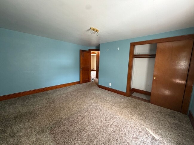 Building Photo - 7144 Susquehanna Trail S