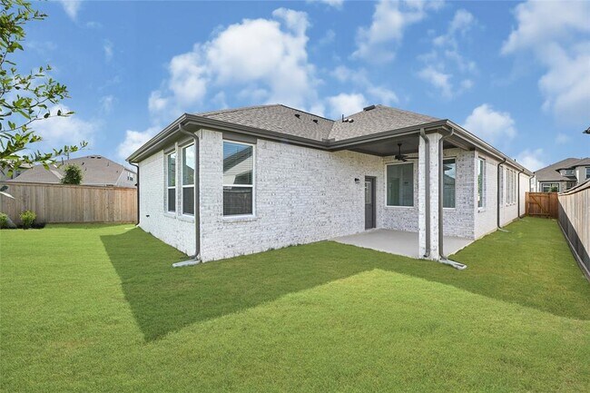 Building Photo - 21711 Meridian Duskywing Dr