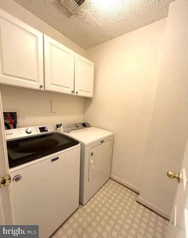 Building Photo - 8807 Briarcliff Ln