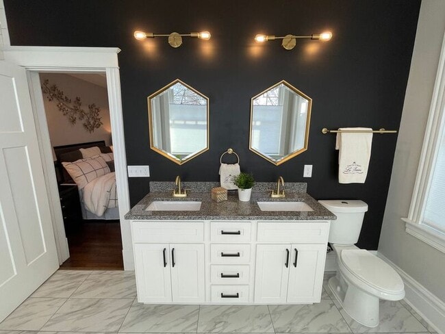 Building Photo - 4059 Shaw Blvd