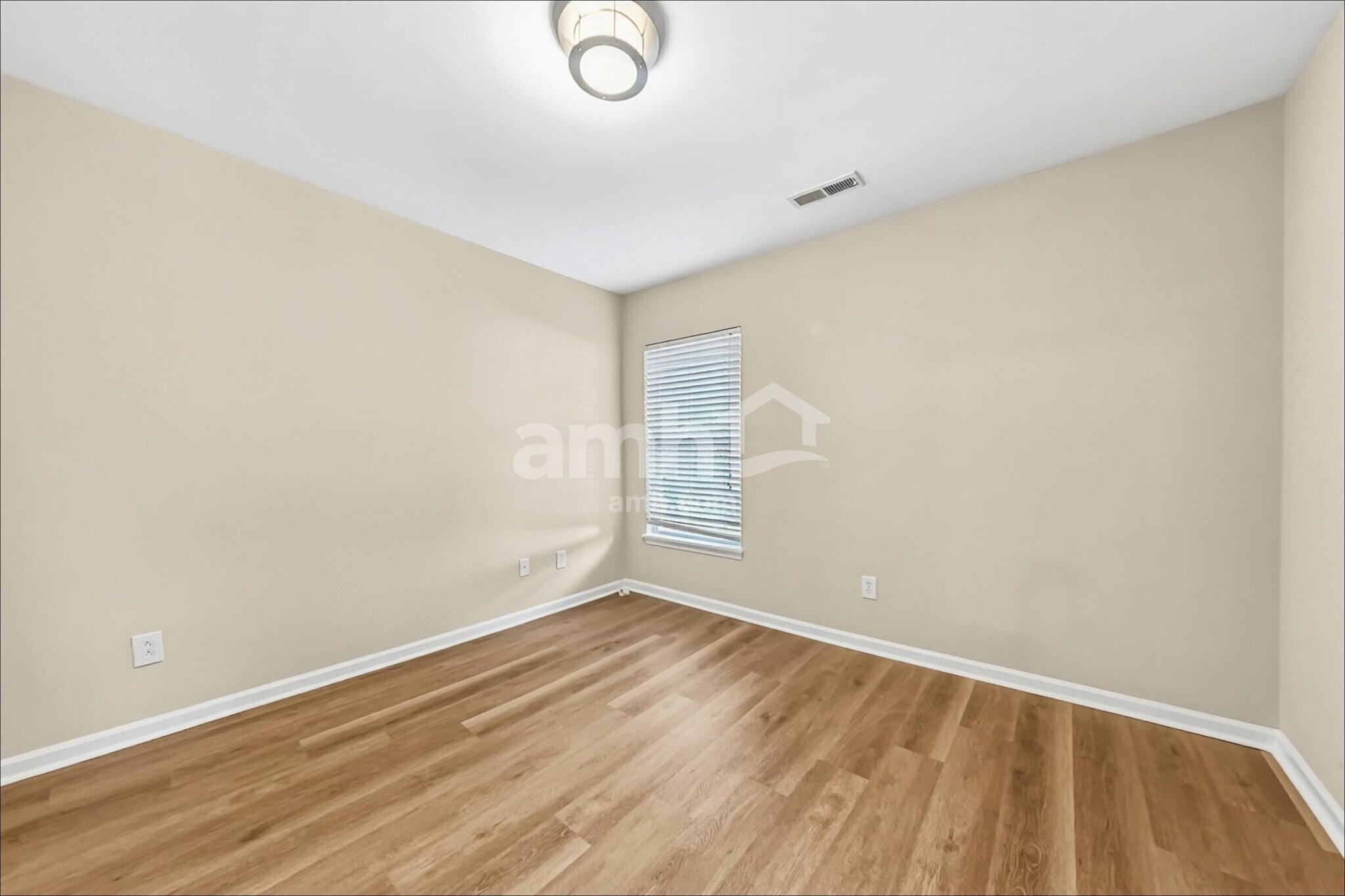 Building Photo - 5145 Torrey Ln